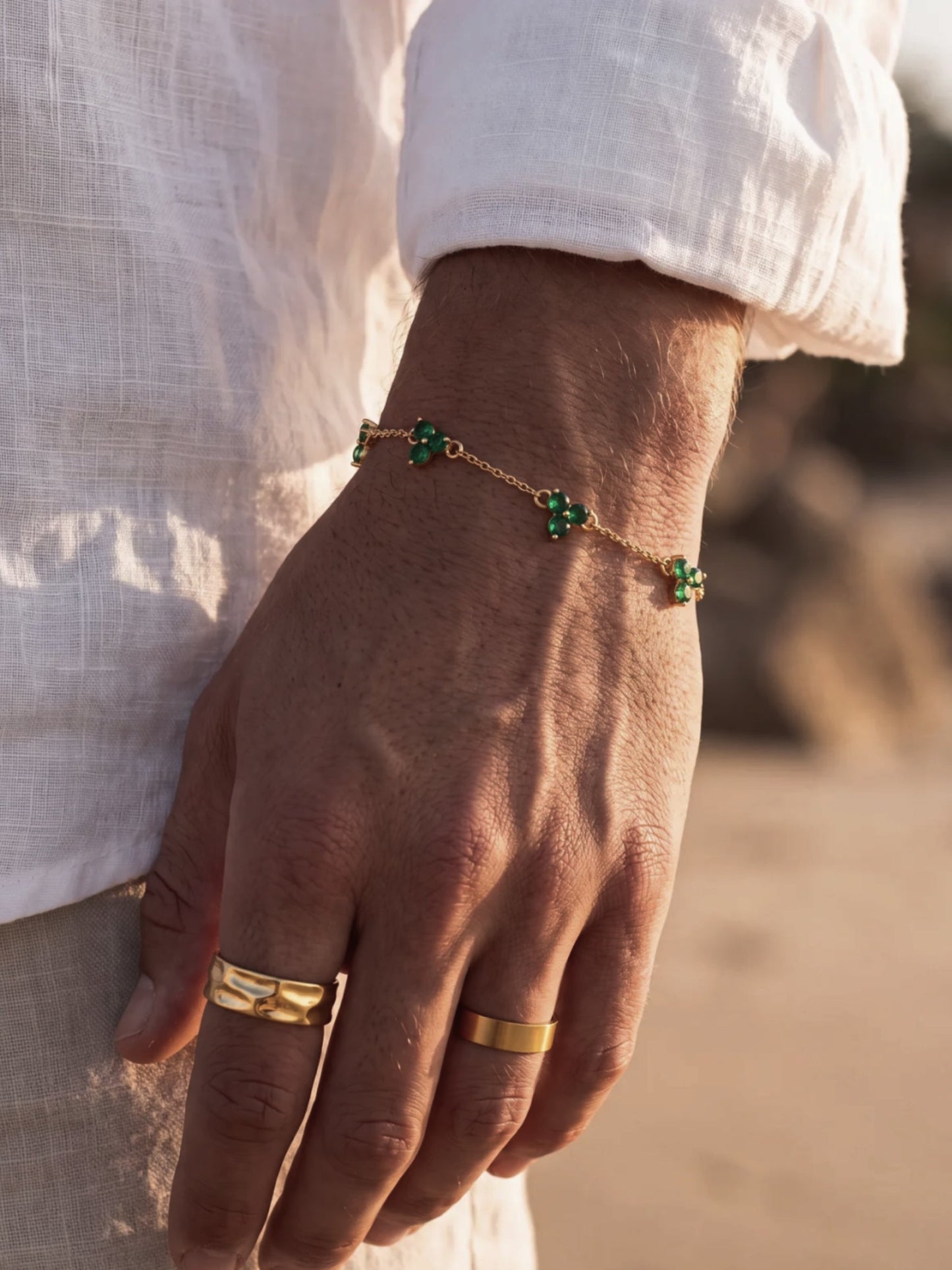 GREEN CLOVER BRACELET | 18K Gold