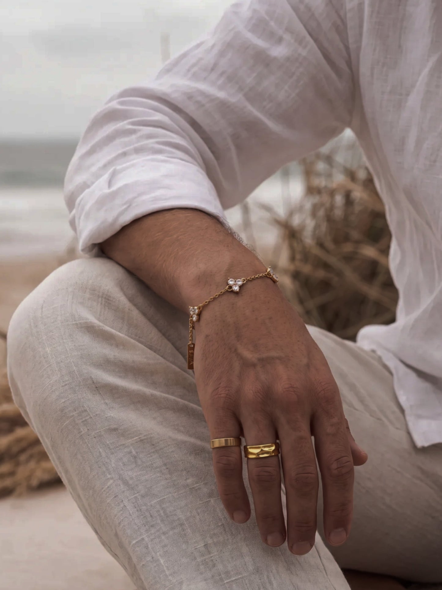 WHITE CLOVER BRACELET | 18K Gold
