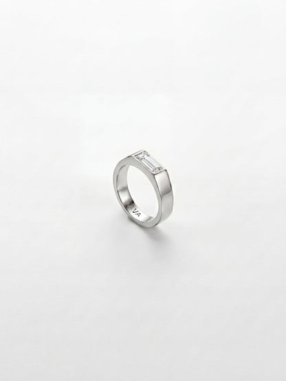 WHITE COMO RING | Silver