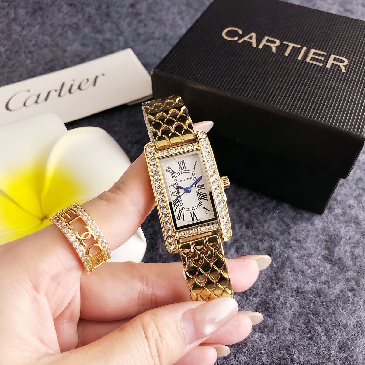 CT - Amélie Signature Watch