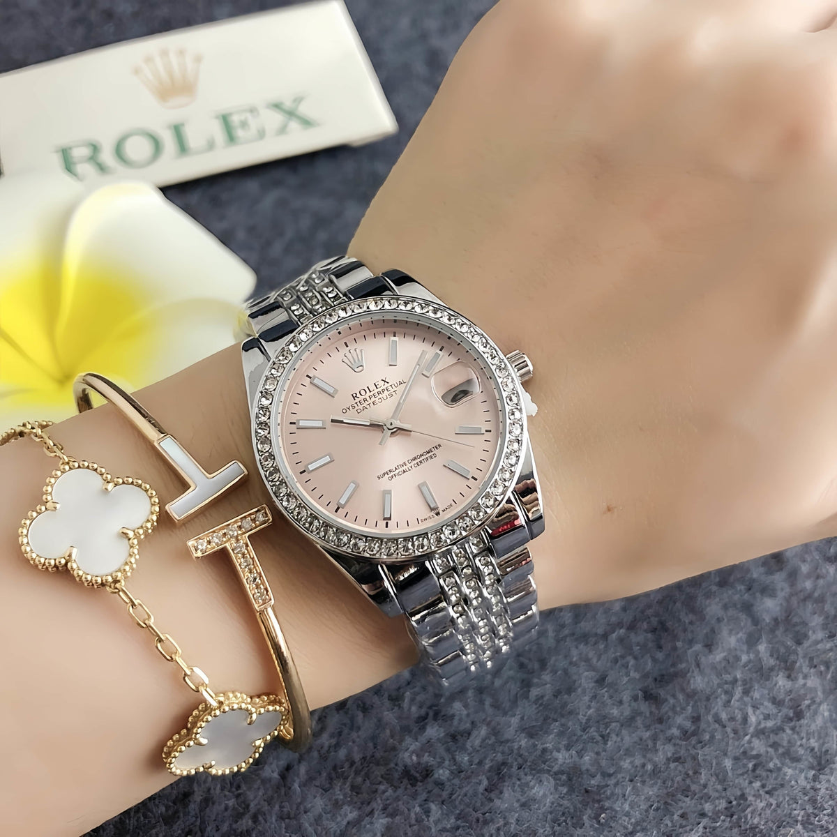 RL - Velliane Exclusive Watch