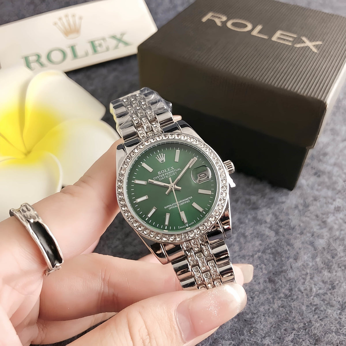 RL - Velliane Exclusive Watch