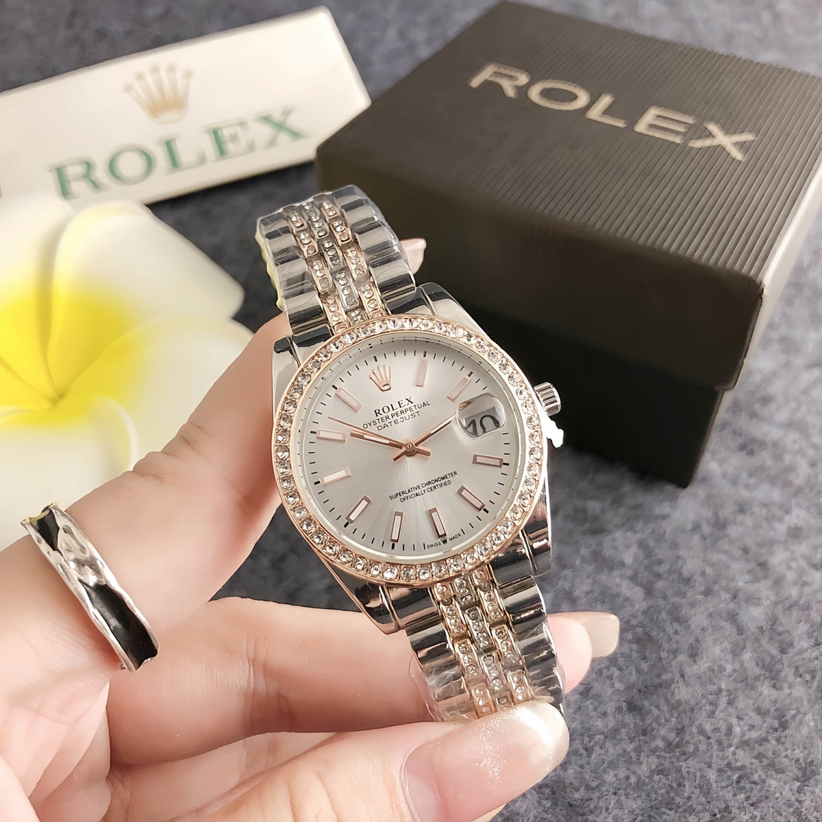 RL - Velliane Exclusive Watch
